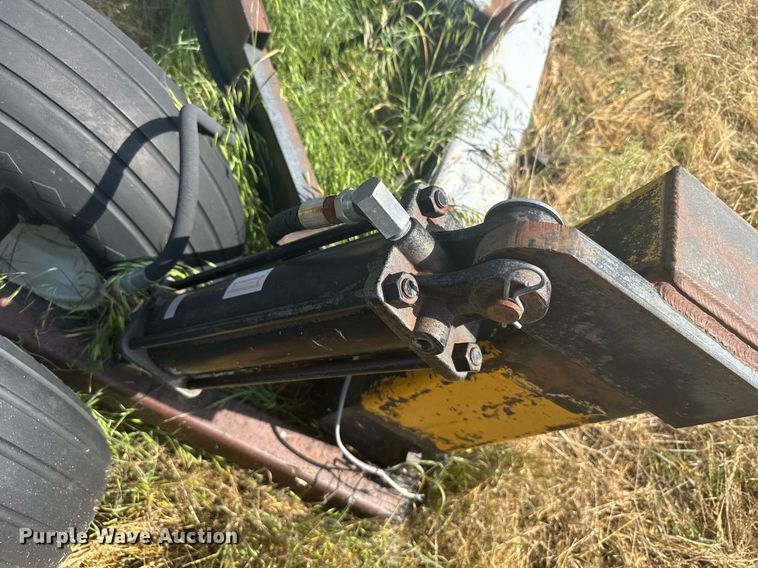 image for item ER2015 Pin hitch to three point dolly