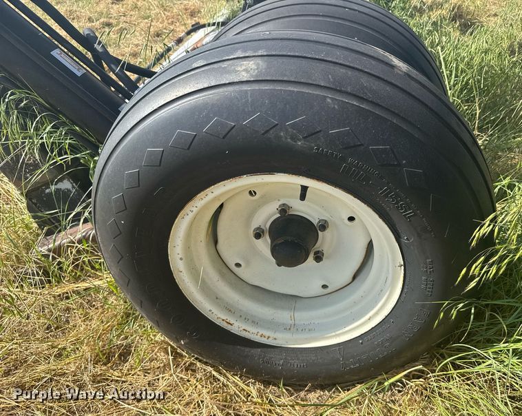 image for item ER2015 Pin hitch to three point dolly