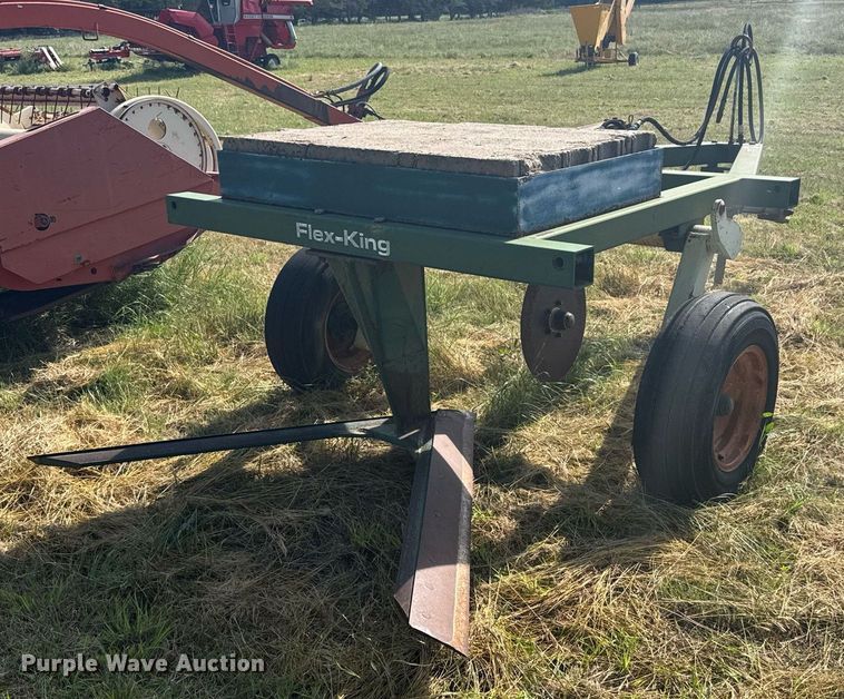 image for item ER2017 Flex-King KM17 sweep plow