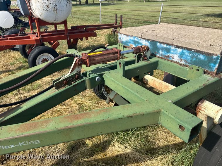 image for item ER2017 Flex-King KM17 sweep plow