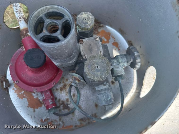 image for item ER2019 Propane tank