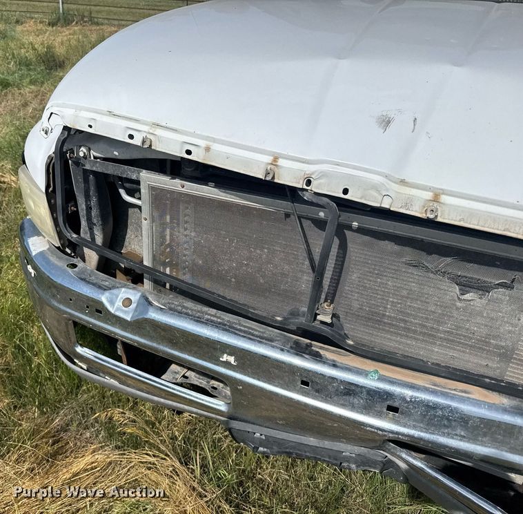 image for item ER2024 1999 Dodge Ram 1500 pickup truck