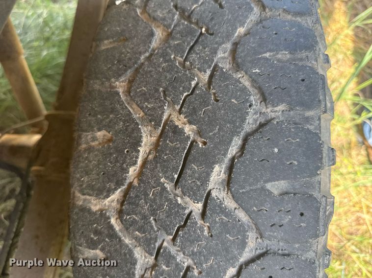 image for item ER2024 1999 Dodge Ram 1500 pickup truck