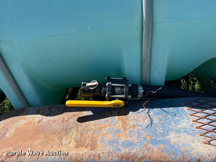 image for item ER2025 Shop built nurse tank trailer