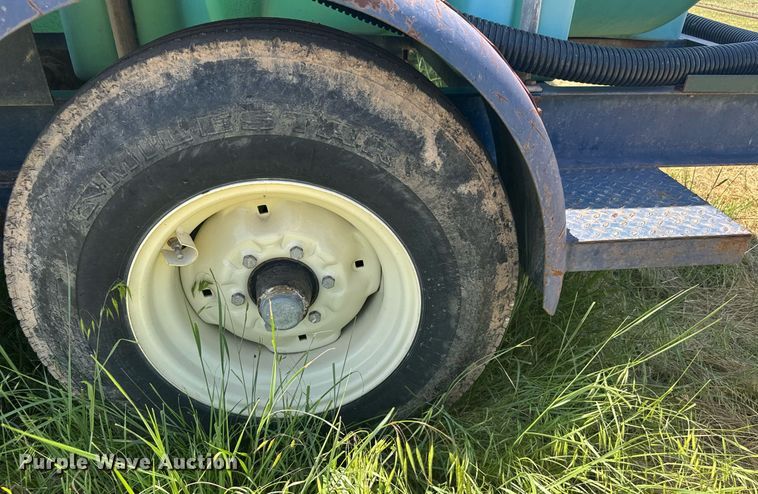 image for item ER2025 Shop built nurse tank trailer