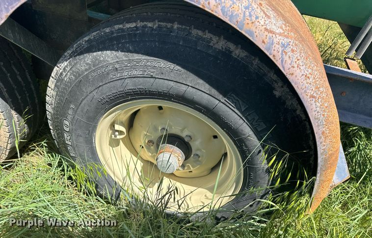 image for item ER2025 Shop built nurse tank trailer