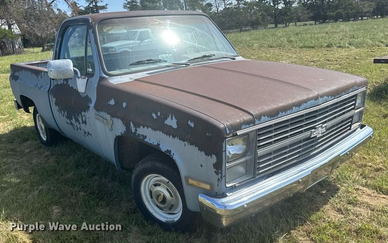 image for item ER2027 1984 Chevrolet C10 pickup truck