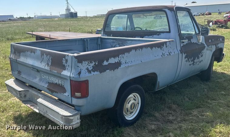 image for item ER2027 1984 Chevrolet C10 pickup truck