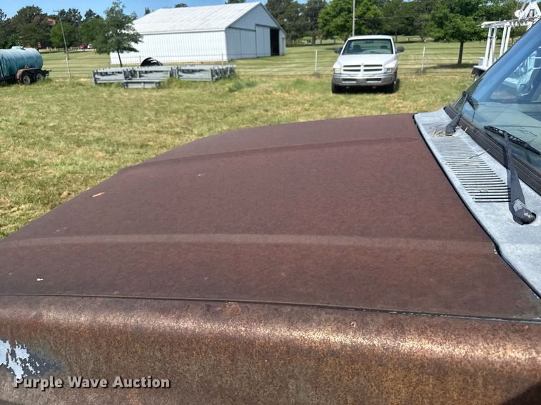 image for item ER2027 1984 Chevrolet C10 pickup truck