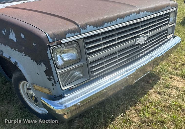 image for item ER2027 1984 Chevrolet C10 pickup truck