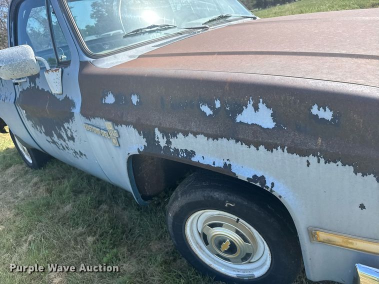 image for item ER2027 1984 Chevrolet C10 pickup truck