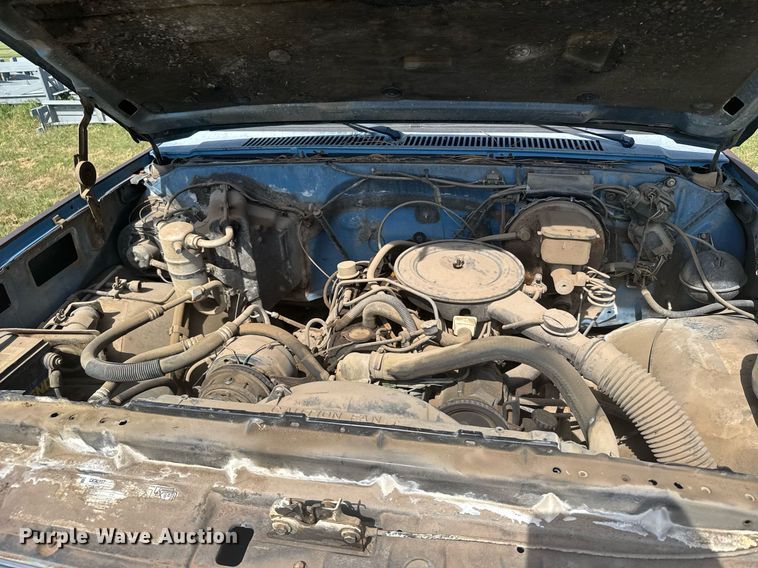 image for item ER2027 1984 Chevrolet C10 pickup truck