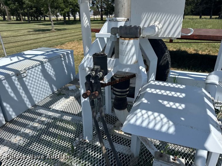 image for item ER2028 Irrigation trailer