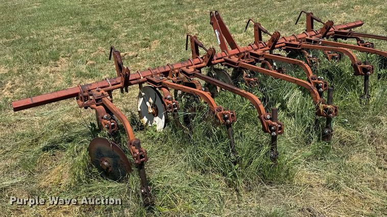 image for item ER2032 International Harvester 70 field cultivator