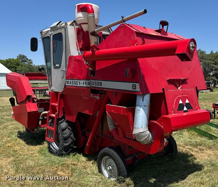 image for item ER2038 Massey Ferguson 8 combine