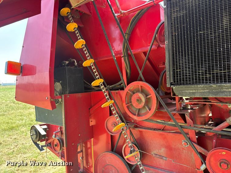 image for item ER2038 Massey Ferguson 8 combine