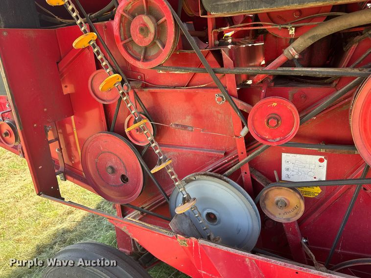 image for item ER2038 Massey Ferguson 8 combine