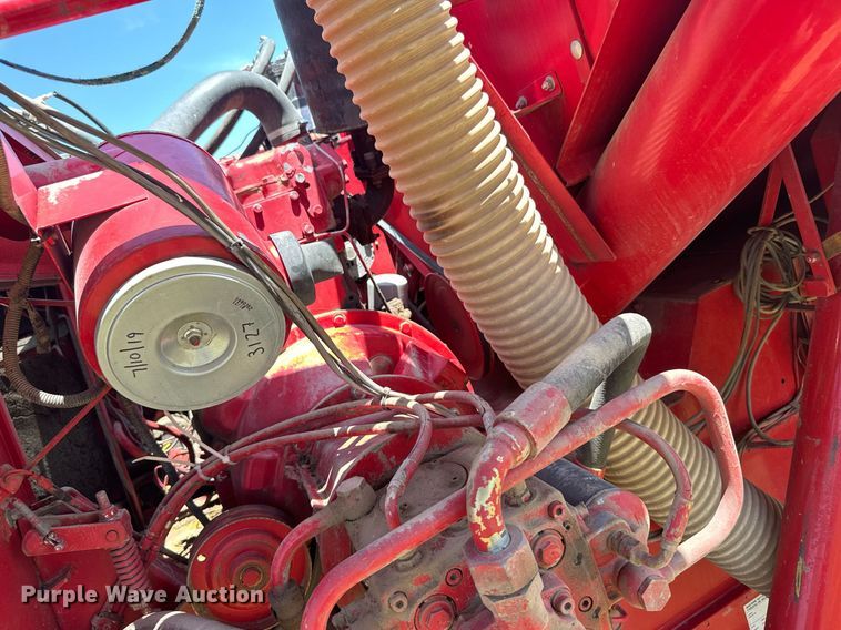 image for item ER2038 Massey Ferguson 8 combine