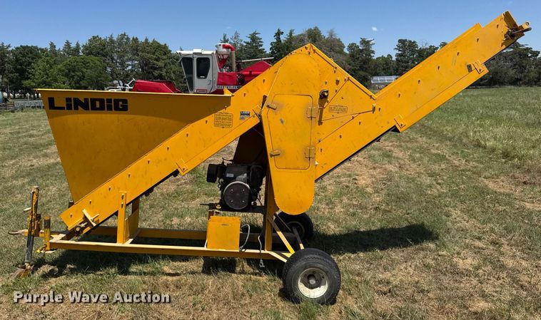 image for item ER2039 Lindig D12 topsoil shredder