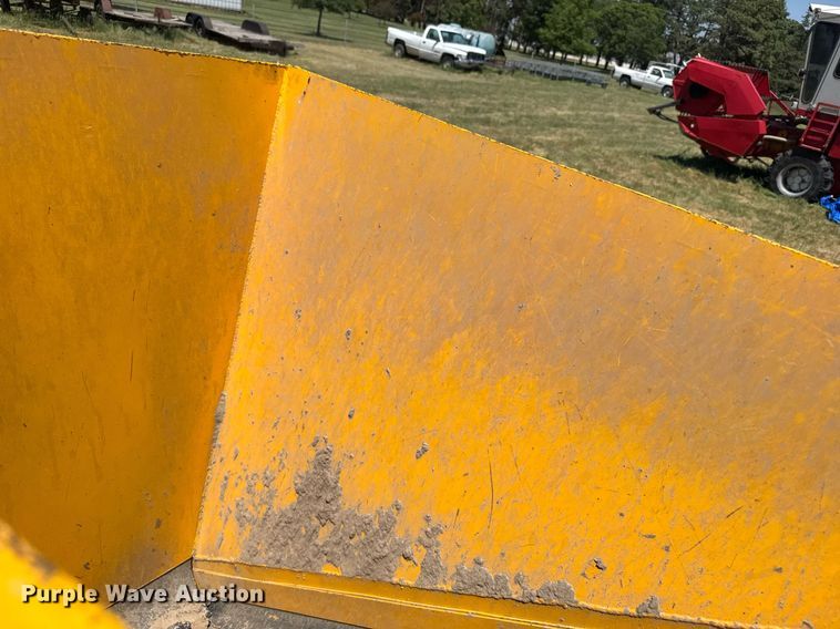 image for item ER2039 Lindig D12 topsoil shredder