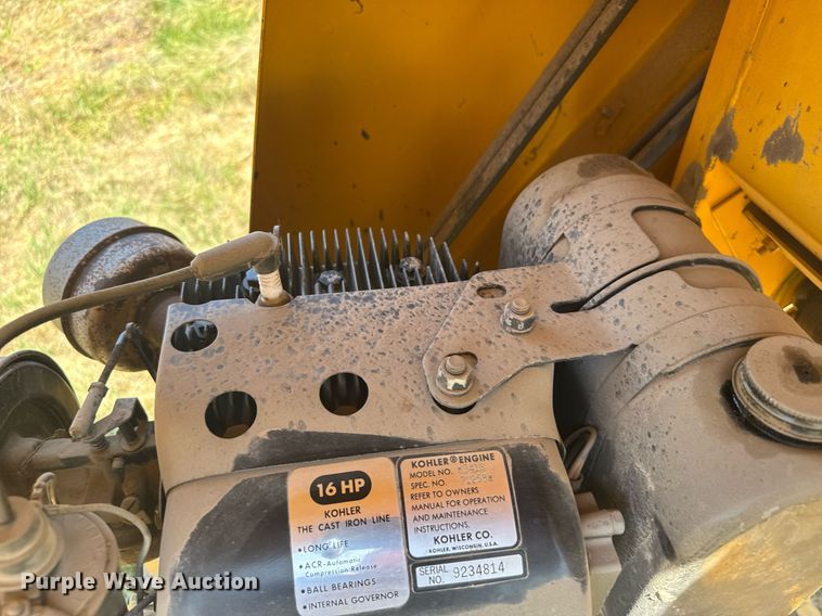 image for item ER2039 Lindig D12 topsoil shredder