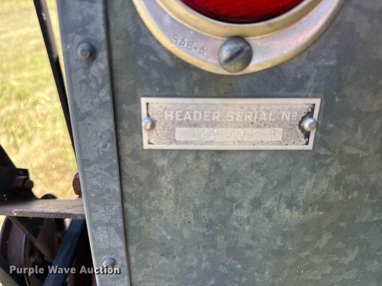 image for item ER2040 Gleaner Baldwin combine