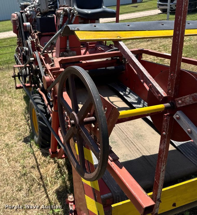 image for item ER2041 Hans-Ulrich Hege 125 seed harvester
