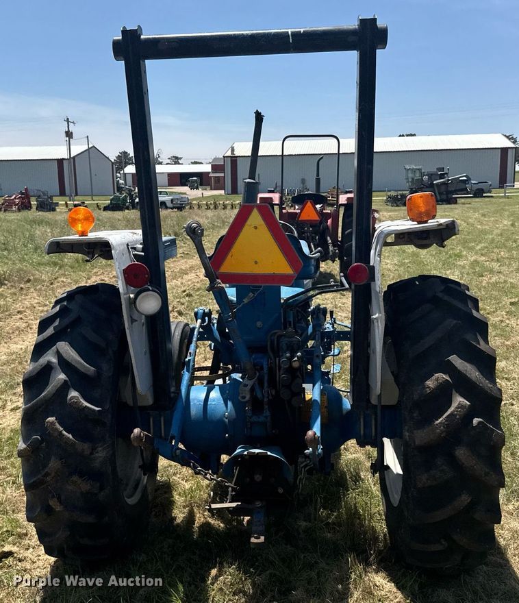 image for item ER2044 Ford tractor