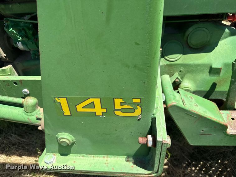image for item ER2045 1978 John Deere 2440 tractor