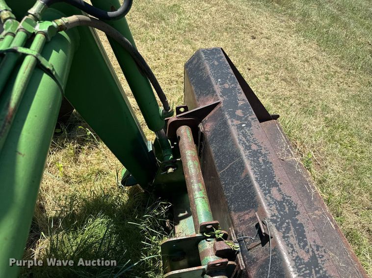 image for item ER2045 1978 John Deere 2440 tractor