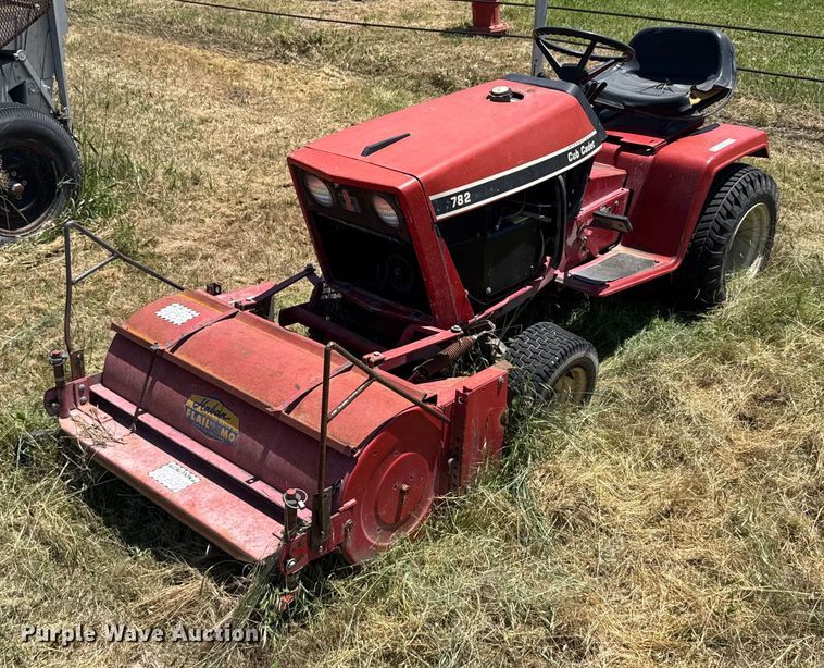 image for item ER2047 Cub Cadet 782 lawn tractor