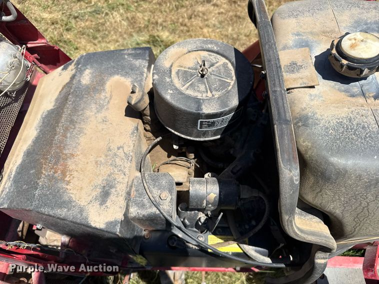 image for item ER2047 Cub Cadet 782 lawn tractor