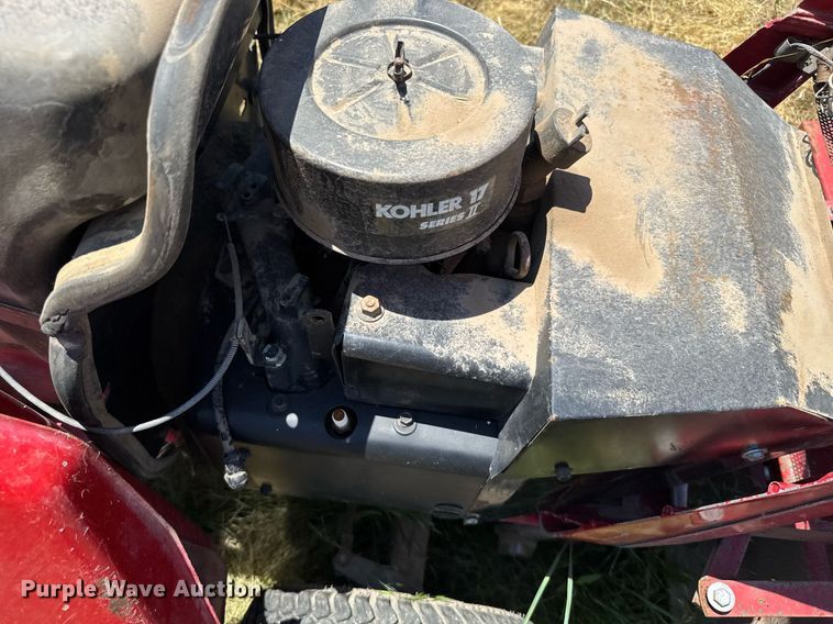 image for item ER2047 Cub Cadet 782 lawn tractor