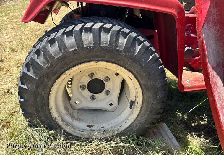 image for item ER2047 Cub Cadet 782 lawn tractor