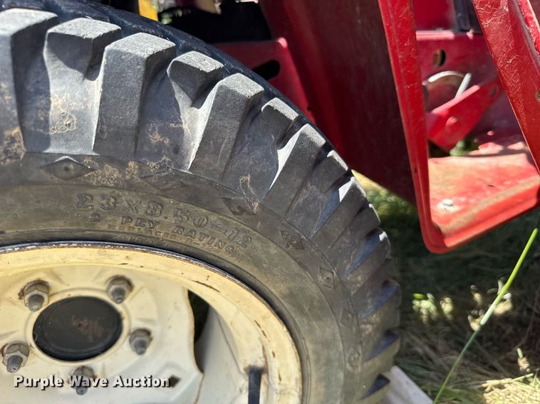 image for item ER2047 Cub Cadet 782 lawn tractor