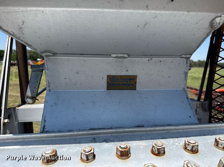 image for item ER2048 Grain mill