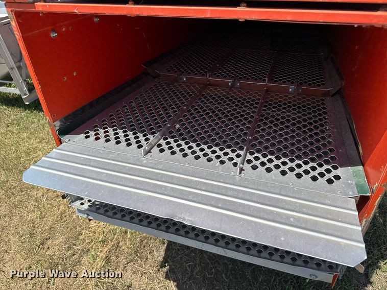 image for item ER2049 1987 Hans-Ulrich Hedge 125 seed harvester