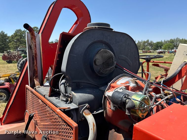 image for item ER2049 1987 Hans-Ulrich Hedge 125 seed harvester
