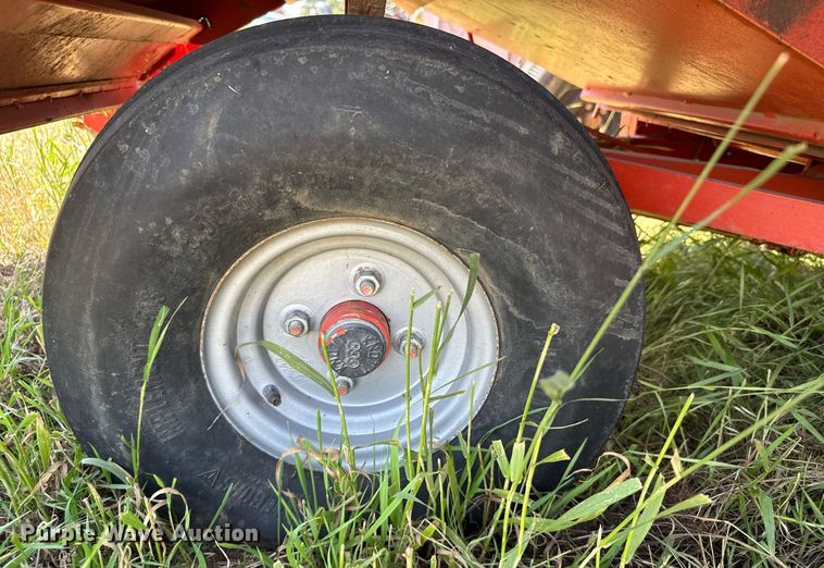 image for item ER2049 1987 Hans-Ulrich Hedge 125 seed harvester