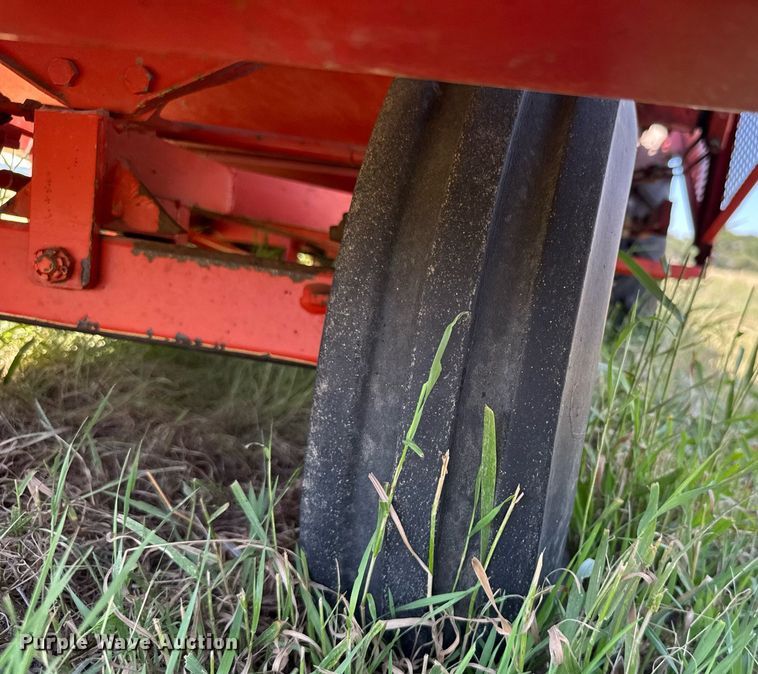 image for item ER2049 1987 Hans-Ulrich Hedge 125 seed harvester