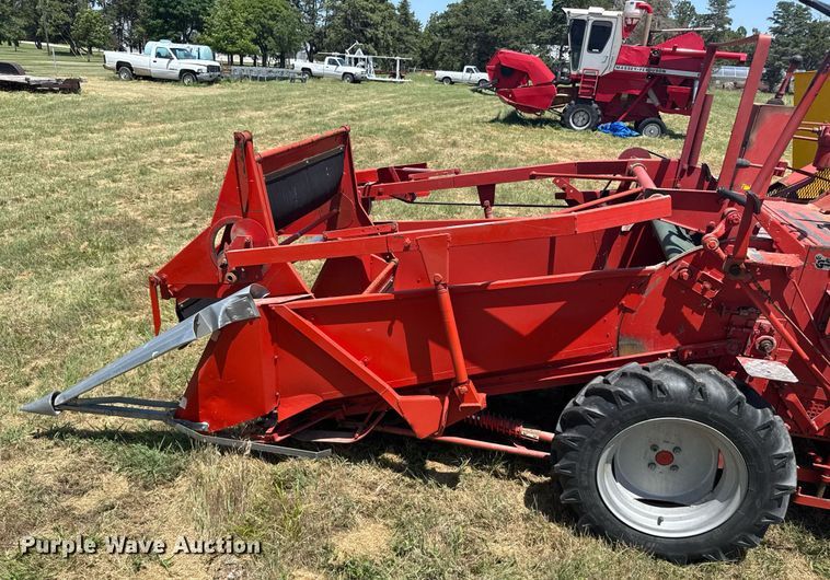image for item ER2052 1982 Hans-Ulrich Hege 125B seed harvester