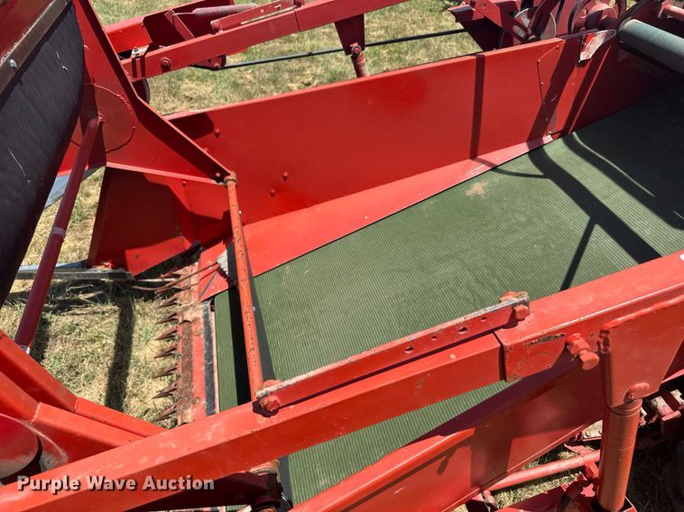 image for item ER2052 1982 Hans-Ulrich Hege 125B seed harvester