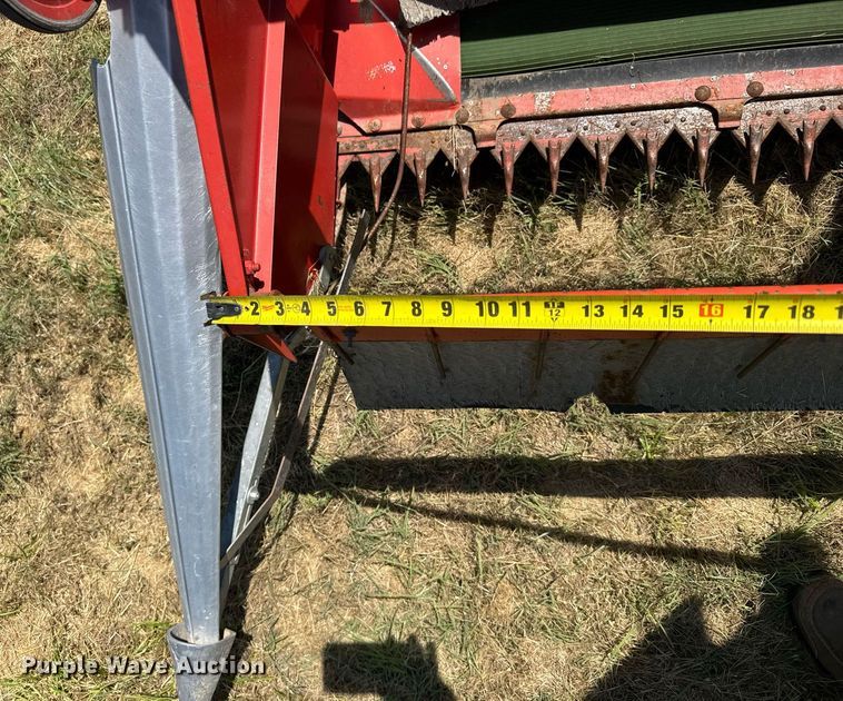 image for item ER2052 1982 Hans-Ulrich Hege 125B seed harvester