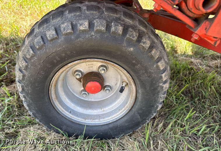 image for item ER2052 1982 Hans-Ulrich Hege 125B seed harvester