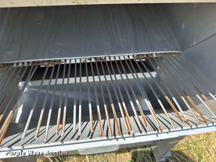 image for item ER2053 Grain mill