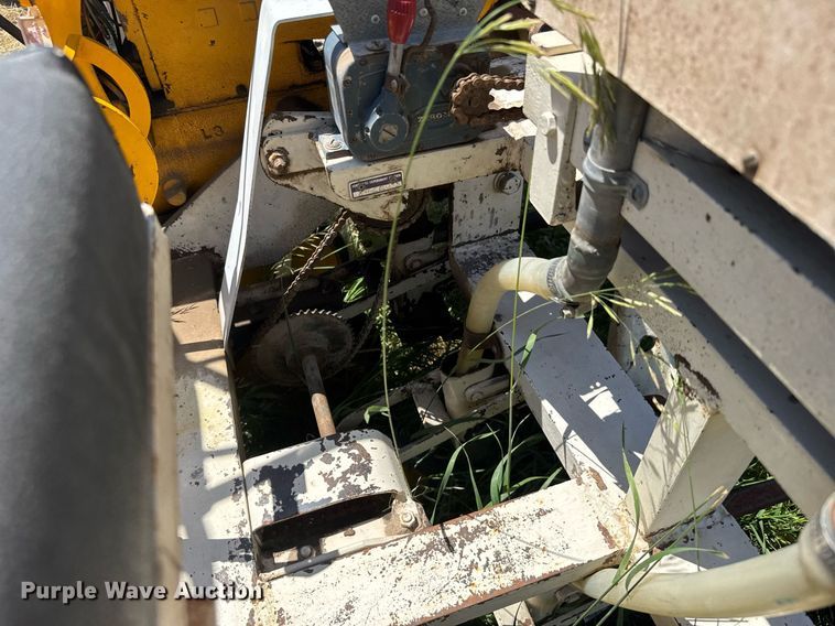 image for item ER2054 International Cub tractor