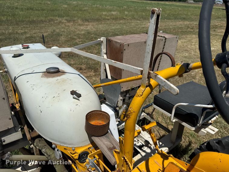 image for item ER2054 International Cub tractor