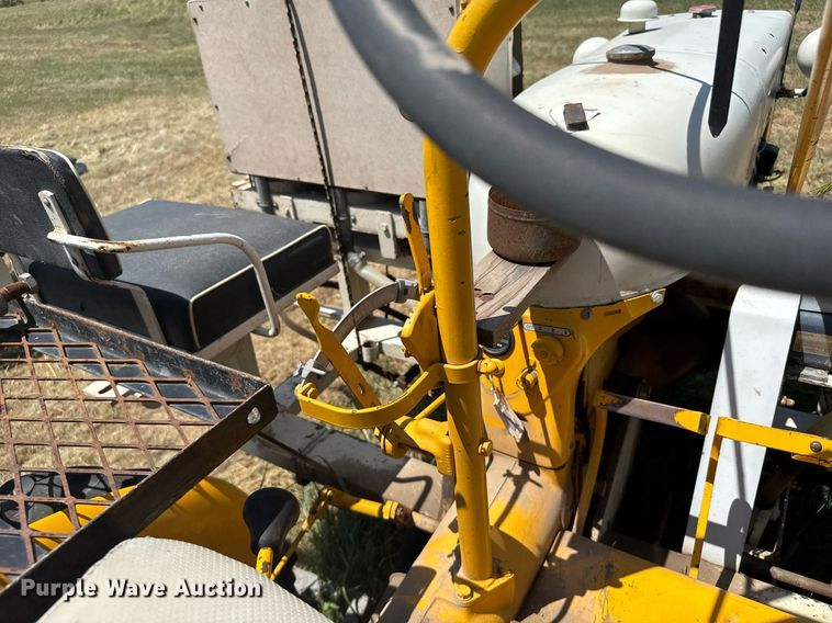 image for item ER2054 International Cub tractor