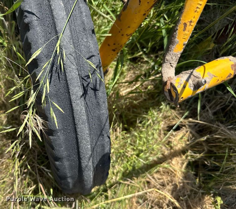 image for item ER2054 International Cub tractor