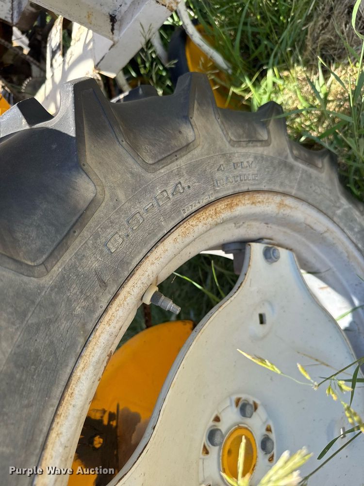 image for item ER2054 International Cub tractor